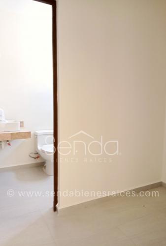 1011-37609-Venta-de-Casa-tipo-Townhouse-en-Privada-Dzitya-con-Alberca-y-3-Habitaciones-11.jpg