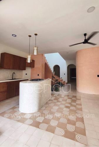 1530-43467-Casa-Neek-estilo-boutique-en-venta-en-centro-historico-00jpg.jpg