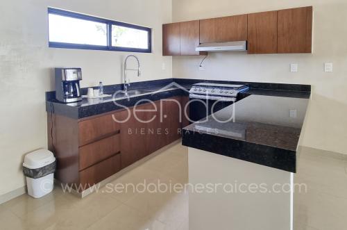 1626-45594-Casa-en-venta-en-Plenum-Residencial-con-3-habitaciones-y-alberca_(18).jpg