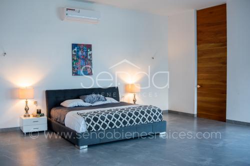 903-24356-residencia-en-venta-una-planta-en-cholul-al-norte-de-merida-36.jpg