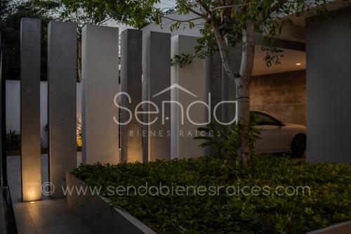 903-24370-residencia-en-venta-una-planta-en-cholul-al-norte-de-merida-50.jpg