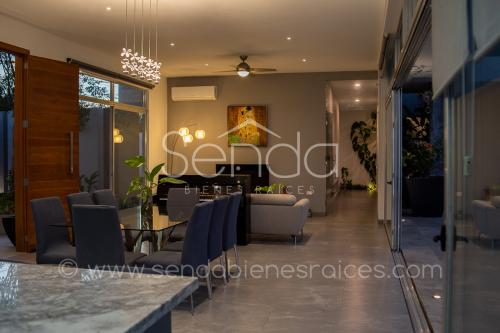 903-24372-residencia-en-venta-una-planta-en-cholul-al-norte-de-merida-52.jpg